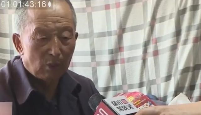 吉林72岁大妈太美大爷抵挡不住,花钱后玩失踪,大爷:手都没碰过