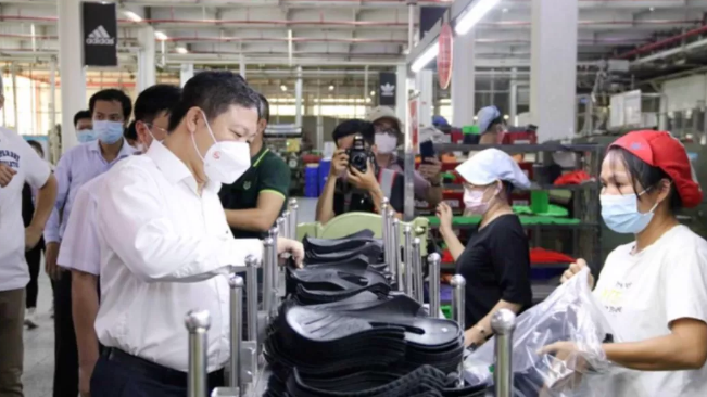 环球鞋网|创新高！鞋业巨头宝成发布上半年财报