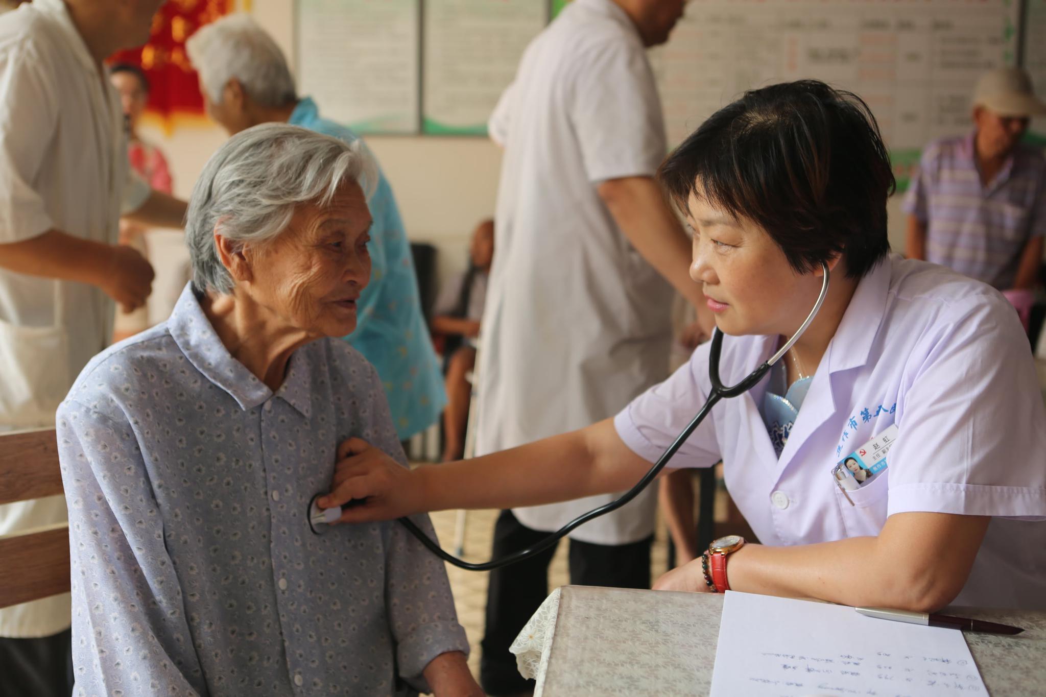 军武观察 退休人员有“福”了，养老金将迎来3个变化，关乎你的“钱袋子”