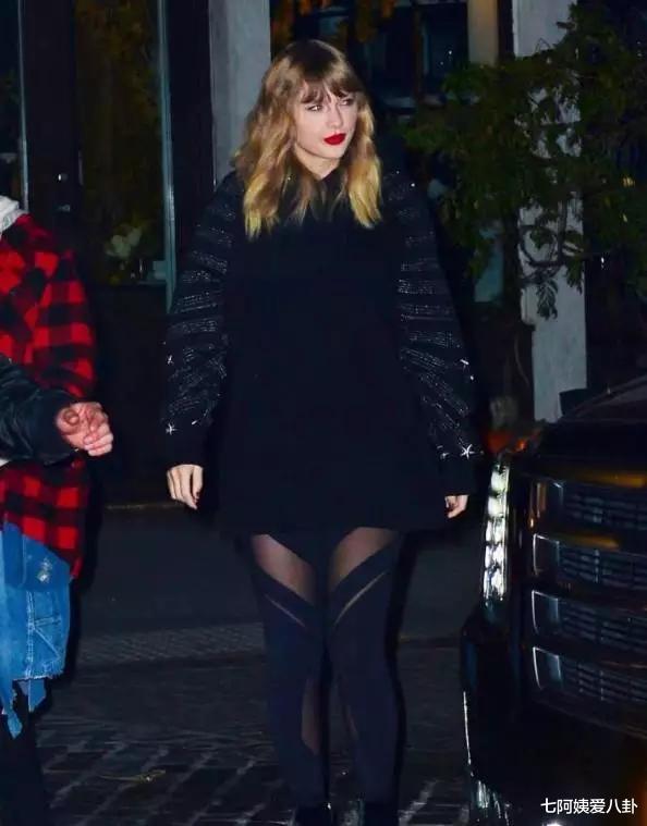 明星|2.5亿的屁股、2.7亿的脚，这些明星的身体，比你想象的更值钱