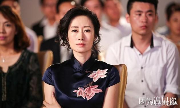 |刘敏涛翻车告诉我们：舞台上的浮夸表演，搬到影视作品中不吃香！