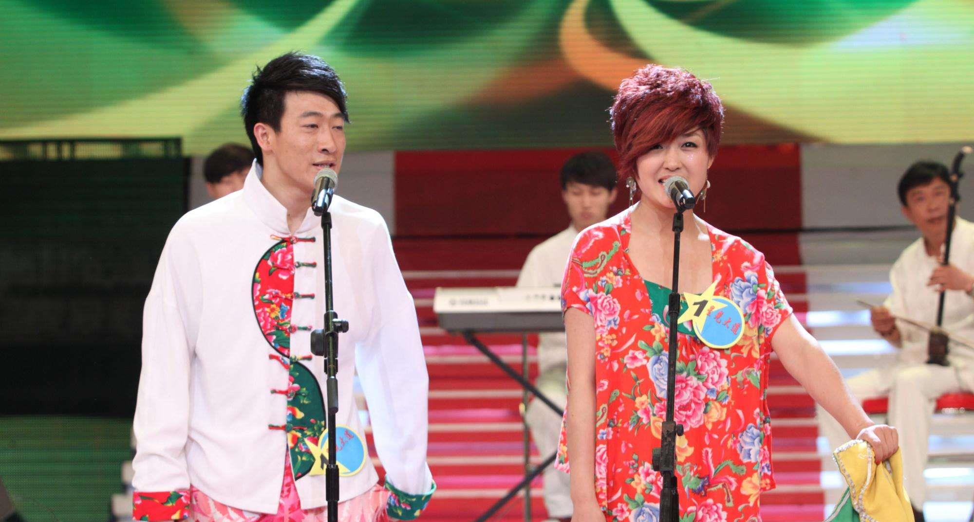 张玉娇|刘小光介绍张玉娇给赵本山，被收为徒孙，得到赵本山肯定财产飙升