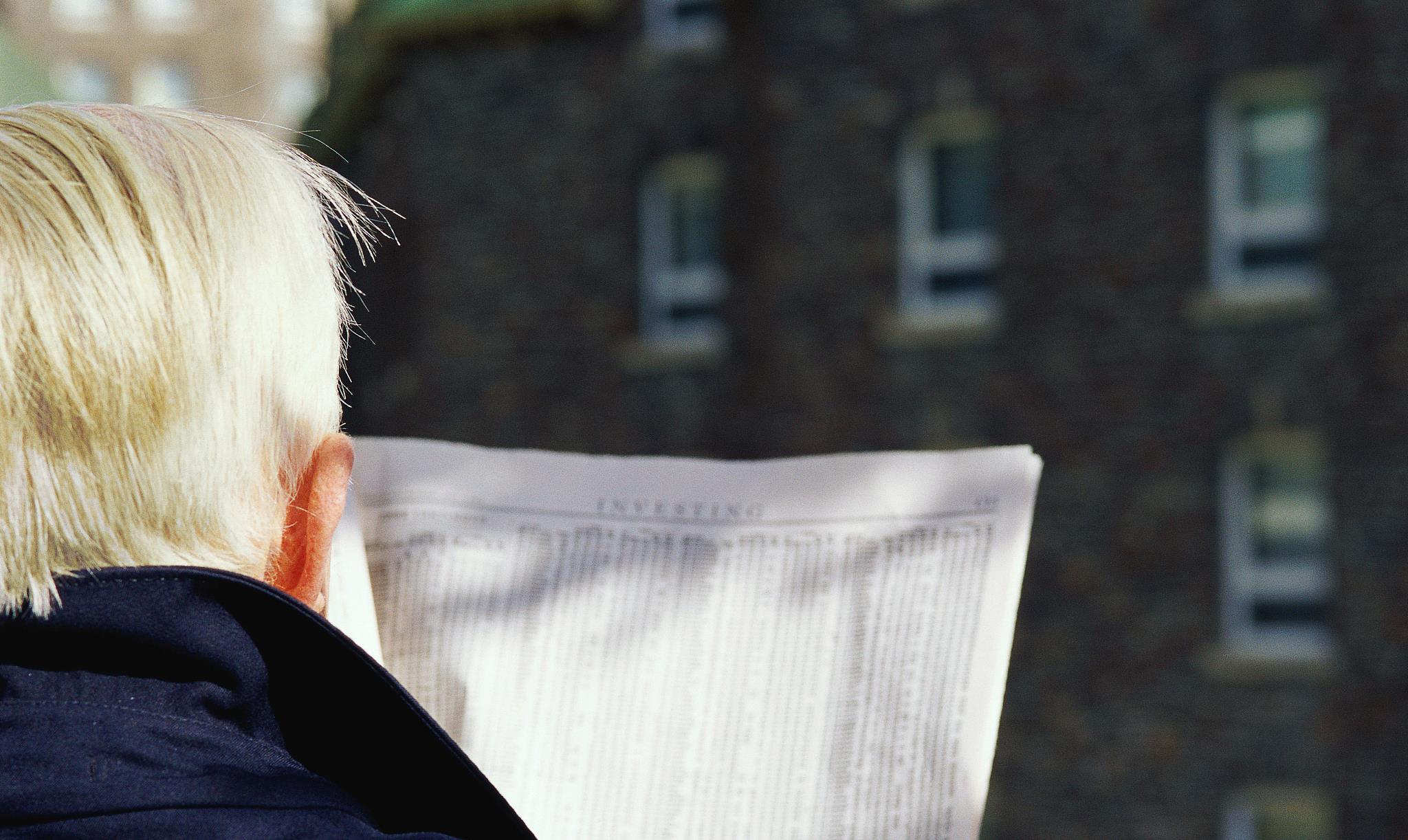 衰老|50岁后，若出现这4个“丑态”，男性朋友要注意保养了