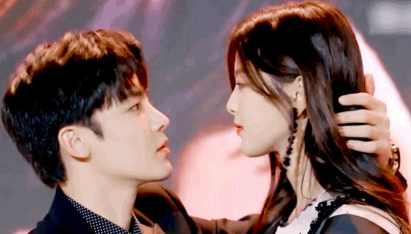 侯明昊|侯明昊晒长文告别杨超越，却因对她的2字称呼引热议，cp粉心碎了