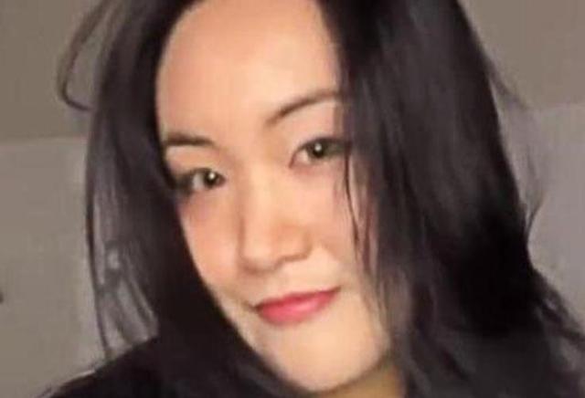 湖北21岁晨跑女孩遇害,公园方是否需担责惹争议,网友众说纷纭