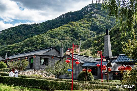 辽宁一景区宰客严重,一瓶矿泉水卖10元,游客:去了会变穷
