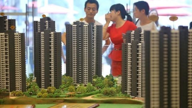 |农民朋友迎来喜讯？农村住房或将“改革”，今后土地更值钱了