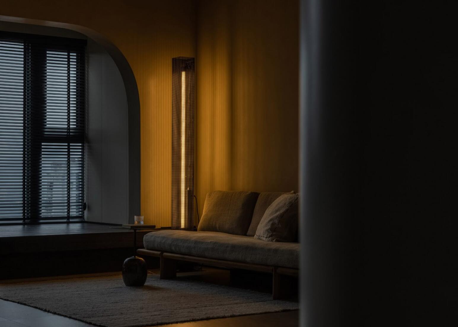 越来越多人装修不用乳胶漆了，看她家简约干净，还特显品味