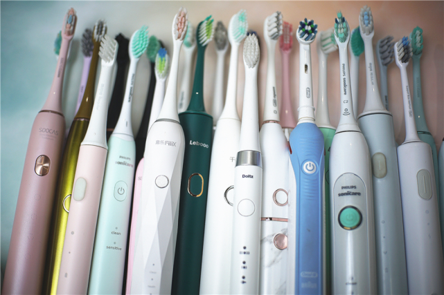 口腔大讲堂|电动牙刷怎么选？护理博主良心点评电动牙刷十大名牌！