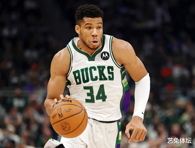 斯蒂芬·库里|2022年NBA球星实力TOP20，库里第四、詹姆斯第二，第一不意外