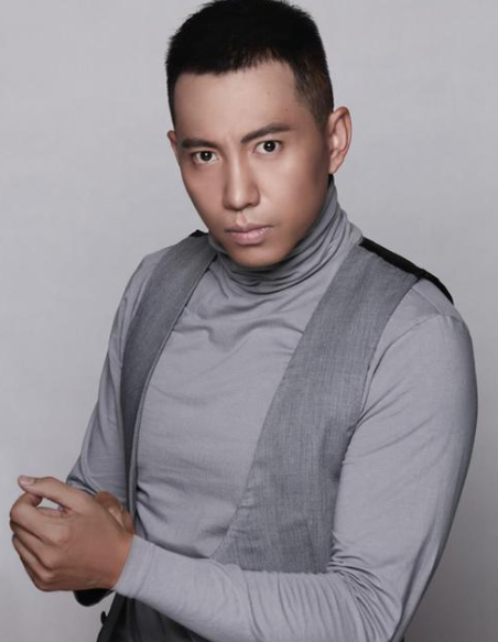 谷智鑫|他演活了特种兵，因意外淡出荧屏，娶“华筝公主”走上人生巅峰