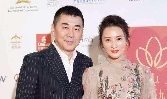 陈建斌|陈建斌夫妇退股某公司，后者刚被执行3980万，网友：快下载甄嬛传