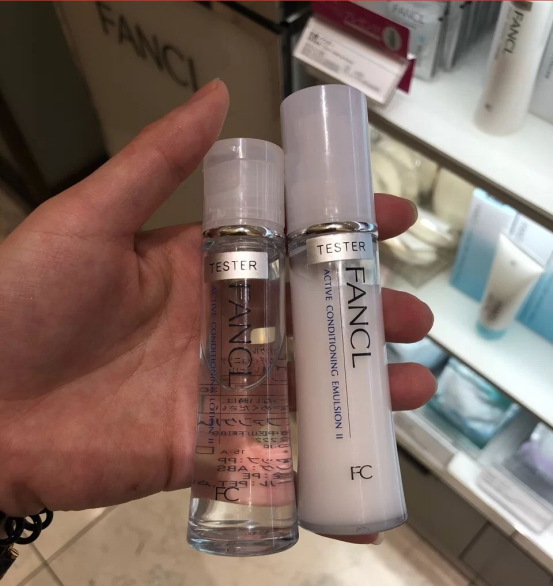 碗盆妈咪|警告！这些大牌含视黄醇还不提醒孕妇慎用！孕妈妈还敢盲目乱入？