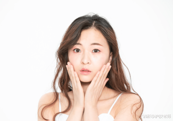卸妆 拒绝“割韭菜”，护肤这样做！