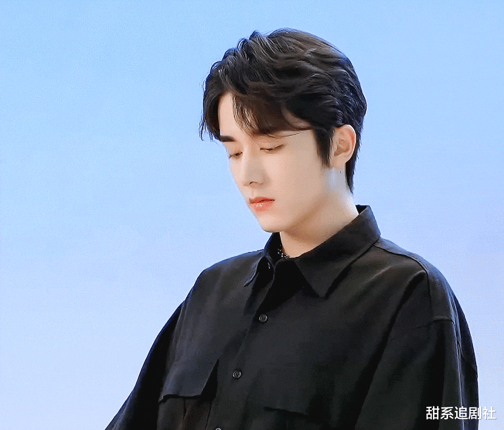 主持人|三大剧作同天开播，张新成、李兰迪旧时光CP，狭路相逢变对手？