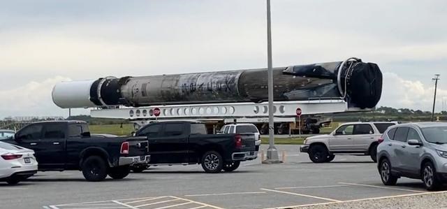 毫无征兆,在沉寂几个月后,SpaceX计划在东海岸发射Starlink卫星
