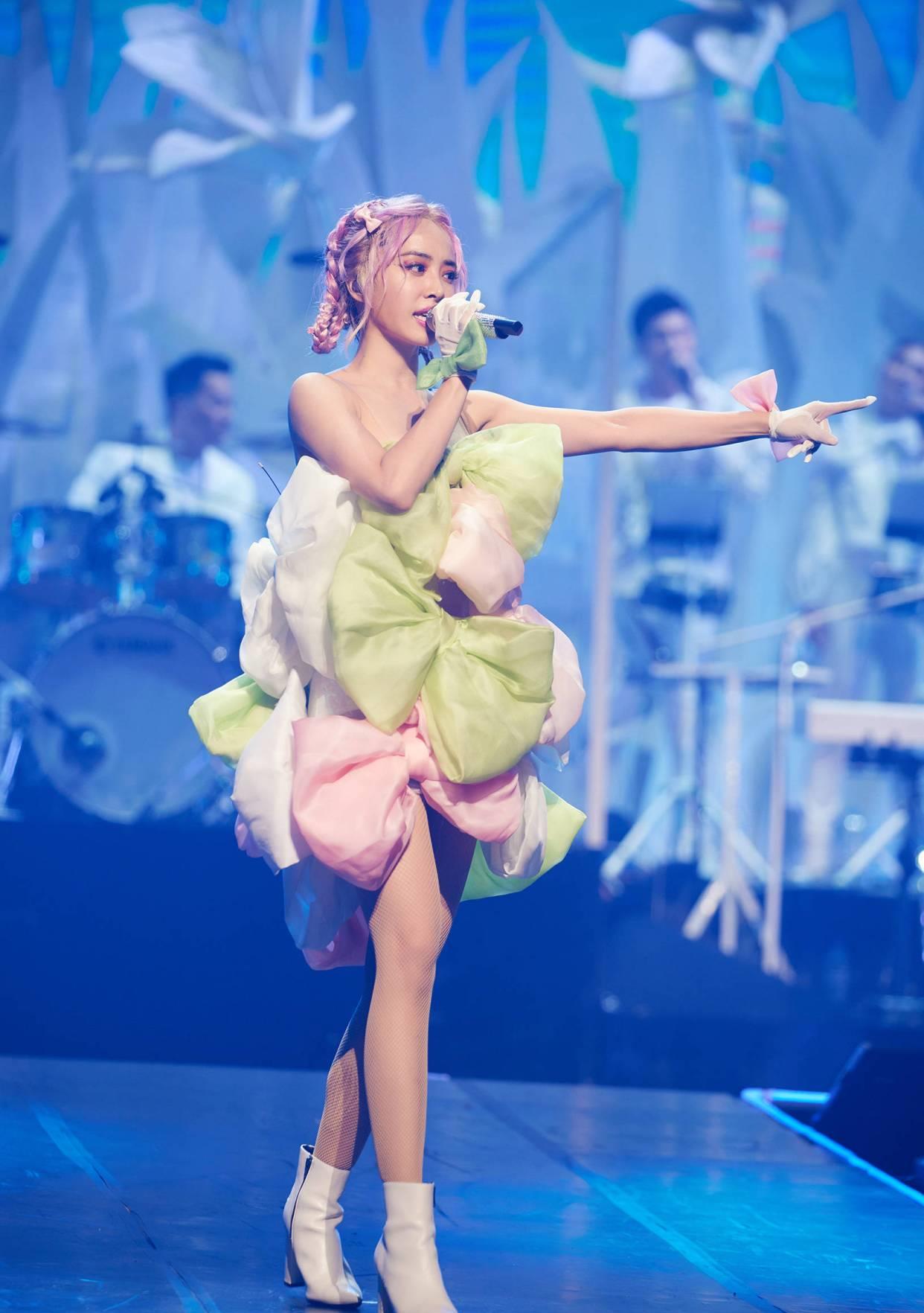 机加工分享赵工|和天后分手4年越来越糊，今又攀上富婆，将软饭吃到底