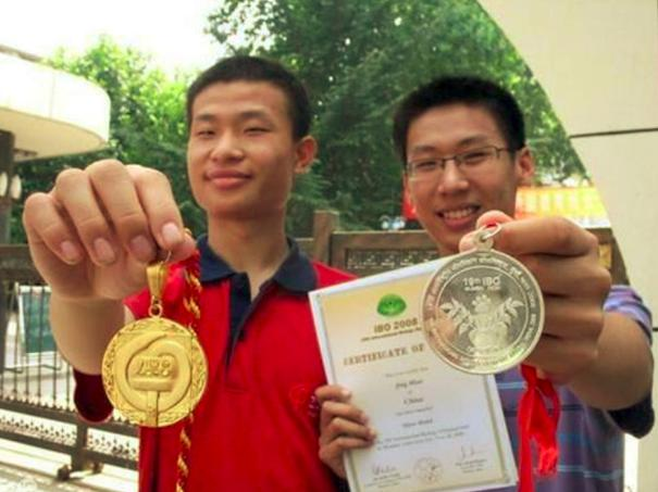 韦东奕|很多人嘲笑韦东奕找不到女友，真不知道谁是小丑！