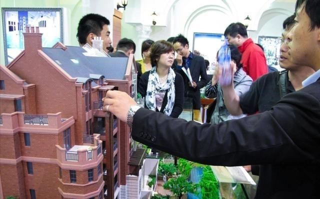 购房置业|中国有多少家庭能一次性拿出50万买房？