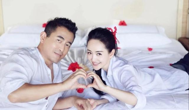 王志飞|“风流大叔”王志飞，和他背后的三个女人，哪个女人伤他最深？