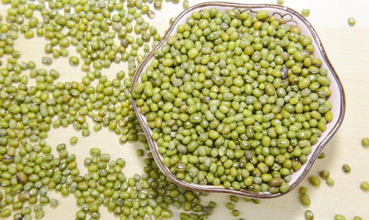 中秋节|买绿豆时,颜色浅的好还是深的好?小贩:认准这几种,买不错