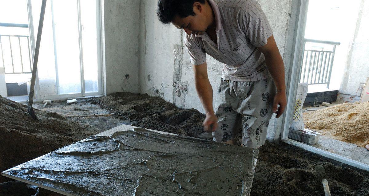 装修工人让我全屋用瓷砖胶,我知道,他又要开始坑我了