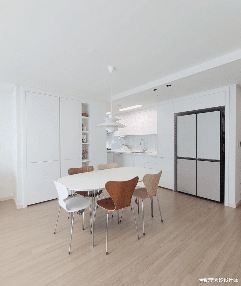 99㎡“不走心”的家，看似装修简单，一家三口住起来却很舒服