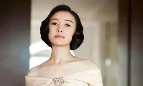 亲爱的爸妈|《扫黑风暴》后，这位“非著名演员”，熬出头了