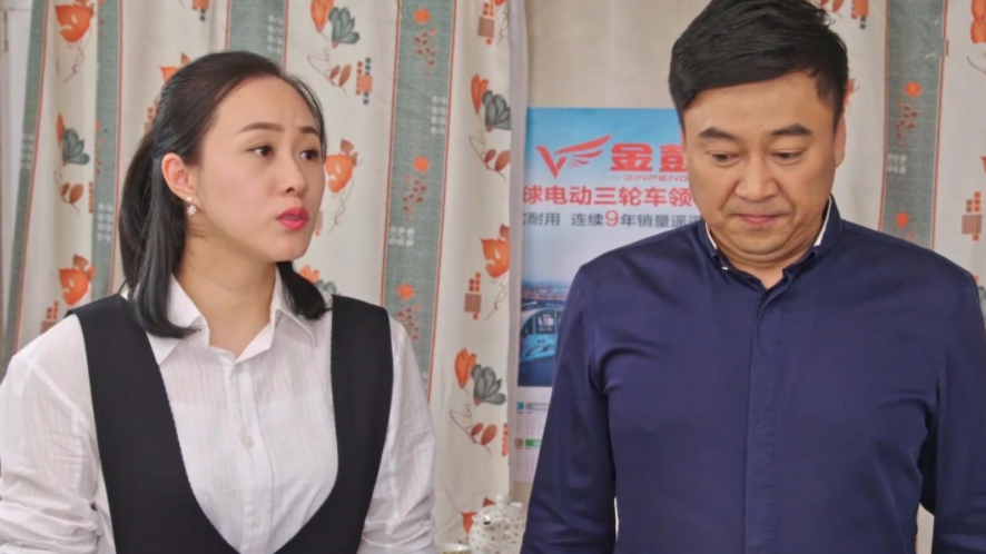 乡村爱情|《乡村爱情》是发酵粉？谢腾飞变“谢大炮”，宋青莲身材直逼关婷娜