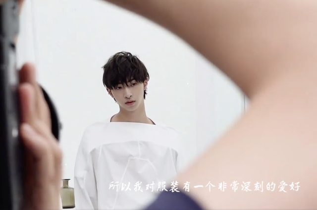 道恩·强森|伊能静儿子要出道？浪姐排队送祝福，2年前哈利曾说不想进娱乐圈