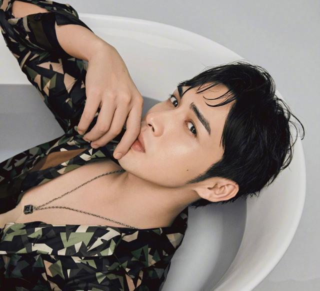 张彬彬|任嘉伦谭松韵私下？肖战团队？张彬彬耍大牌？华晨宇人缘差？