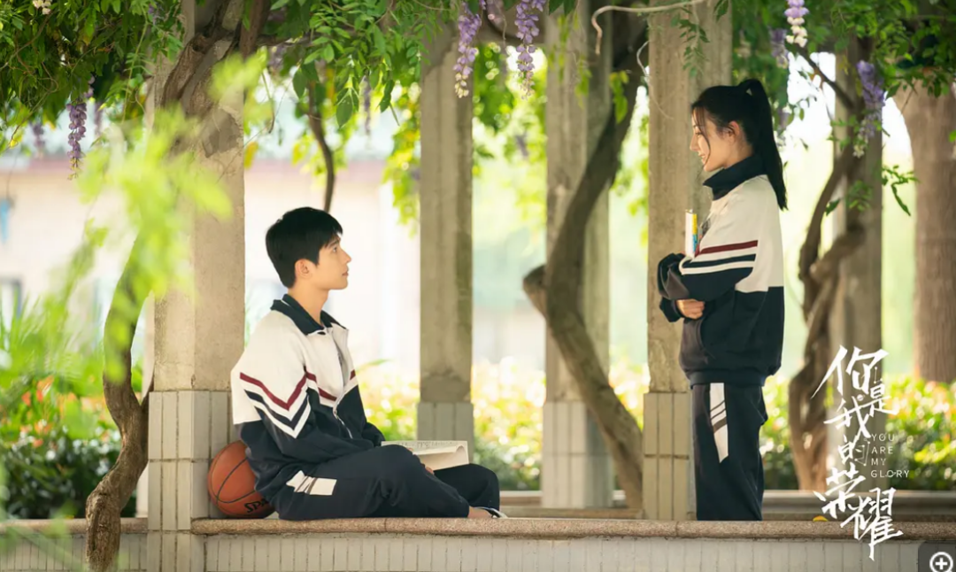 乔晶晶|一口气刷八集，国产剧怕是又要出爆款了！