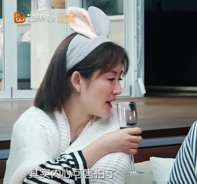 谢娜|谢娜自曝曾切除输卵管，张杰的反应让她永生难忘……