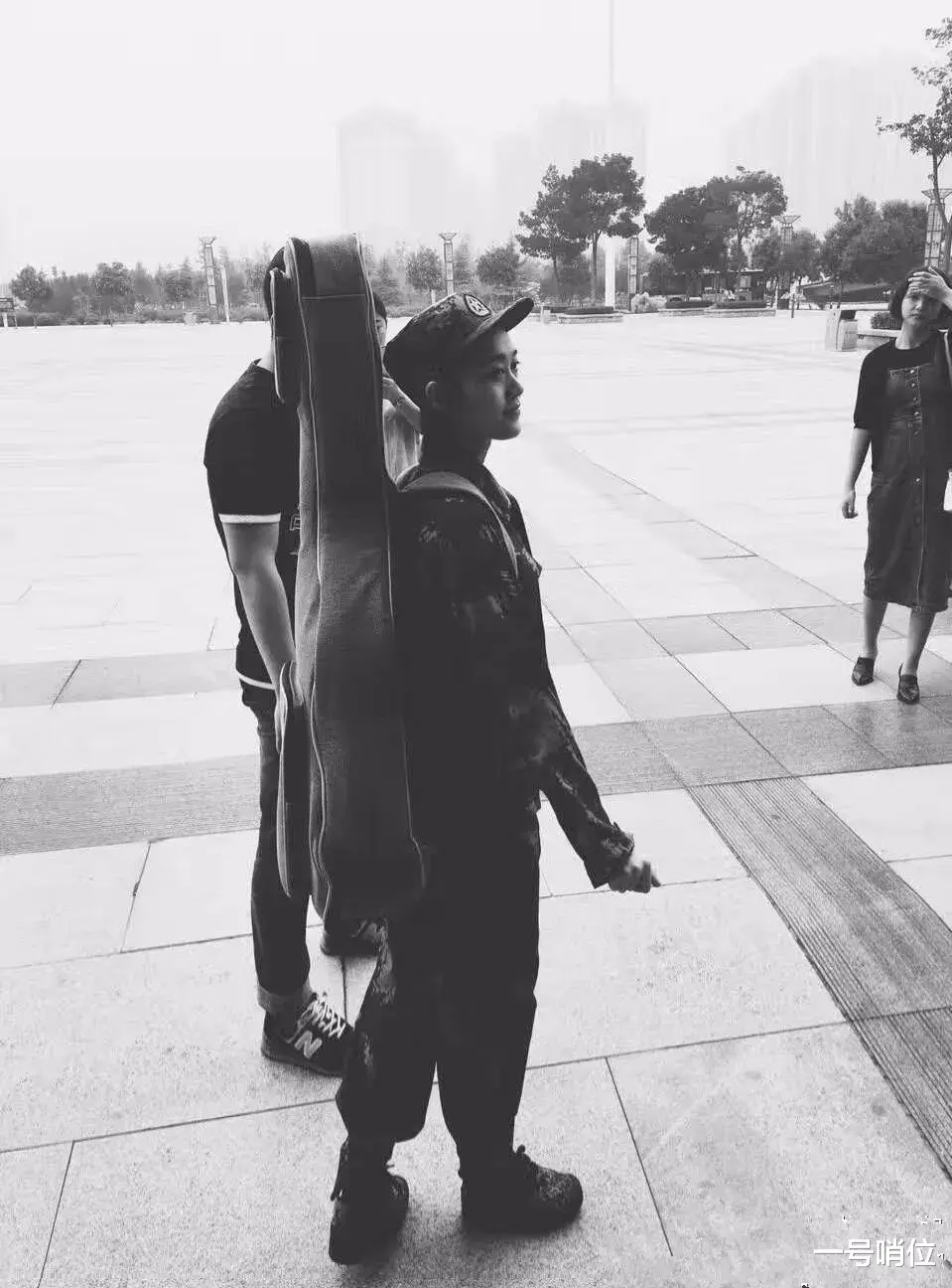 明星|40万粉丝的小姐姐，当排长了！