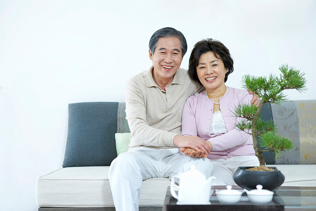 筱筱漫谈情感|60岁大叔：婚外情两年，愿望实现，情人终变妻子，肠子却悔青了
