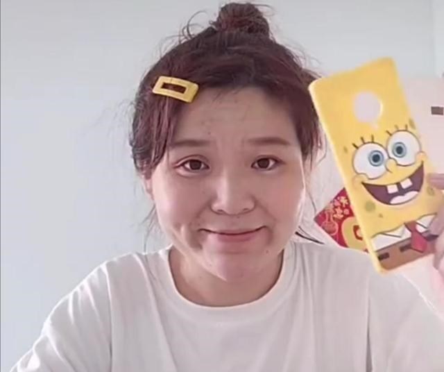 乔碧萝殿下|美女网红“大翻车”，当看清真面目：还是乔碧萝好看！