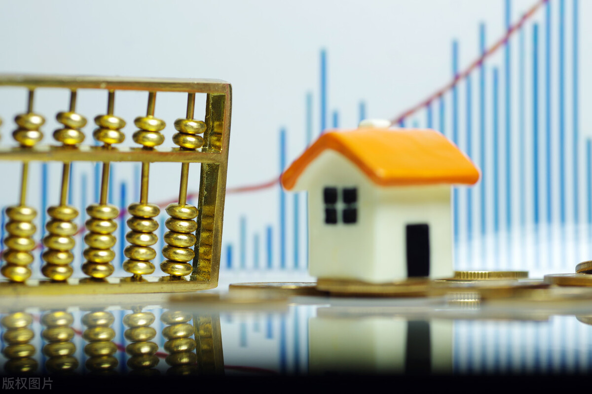 |统计局70城房价数据出炉，三亚涨幅0.8%领跑，南宁房价降幅0.5%