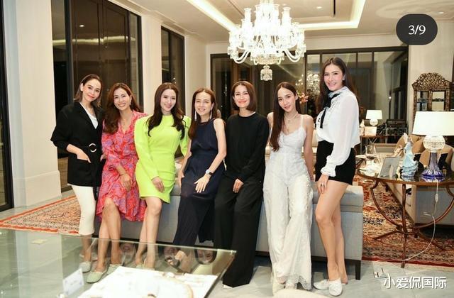 聚会|华裔富婆与明星同框更耀眼，拒绝拉玛十世很明智，她比素缇达开心