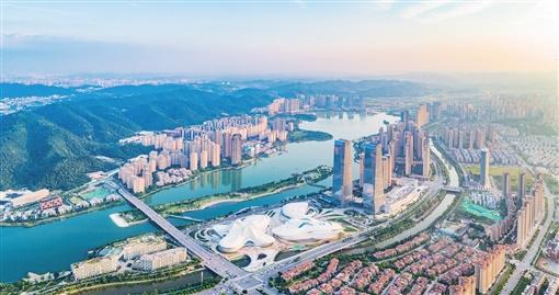 新湖南XHN “麓山南”：科技创新高地的新高峰——长沙市岳麓区融入长株潭一体化建设系列探索之一
