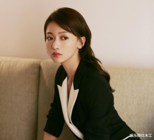 吴谨言|吴谨言工作室注销，注册资本被曝光，网友：得罪央视的下场