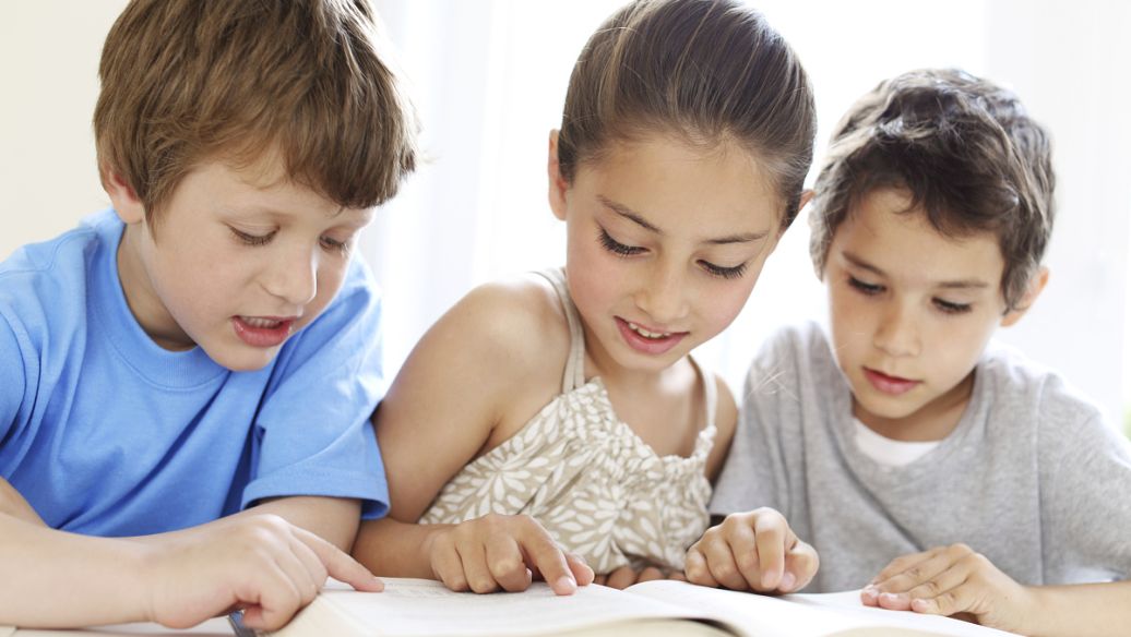 筱筱说育儿|宝宝的这5个动作,虽然烦人,但时刻表露着他对妈妈的爱