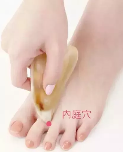 用户_391885|火在肺里:咳嗽;火在肝里:失眠:火在胃里:口臭;火在心里:口舌生疮....