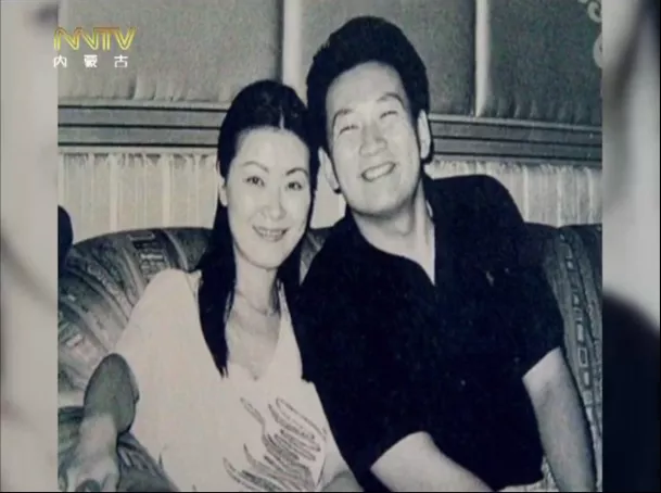 007之无暇赴死|前央视主持人王小骞:巅峰时辞职,41岁高龄产女,如今跟老公炫富“翻车”了?