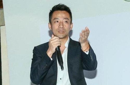 汪小菲|张兰为汪小菲出轨辟谣，不仅没有为儿子挽尊，而是提着油桶去救火