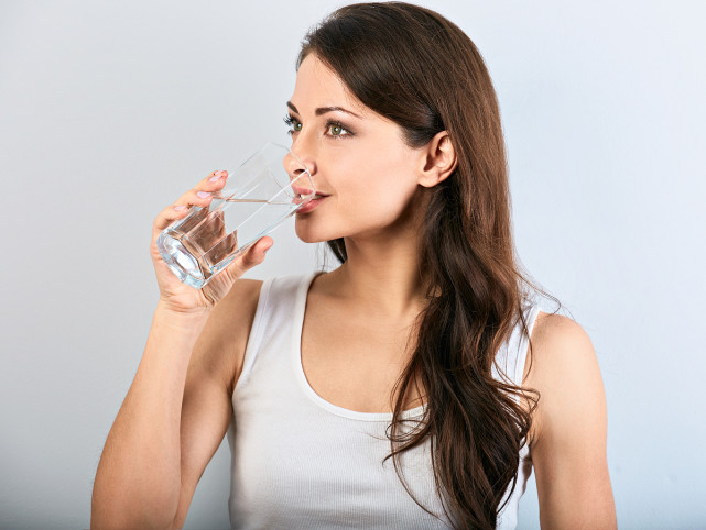 大蒜|查出肝病后，要把“大蒜”列为发物吗？其实，这2种蔬菜才要少吃