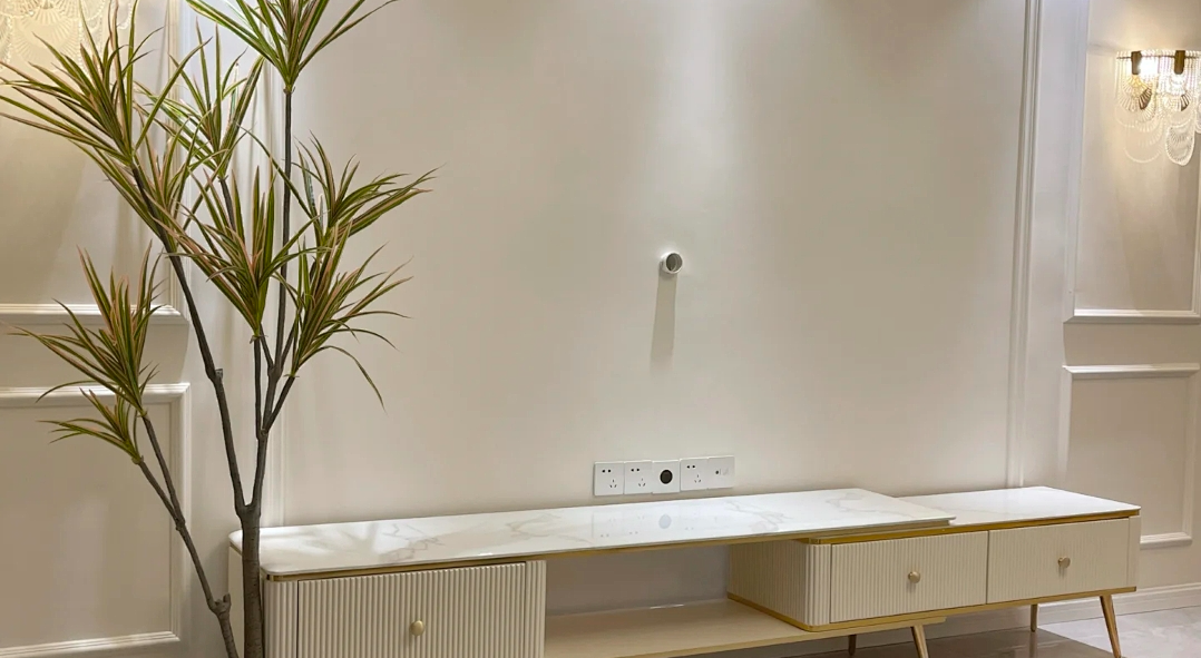 |听我一句劝，电视机可以不要，这样东西一定要！