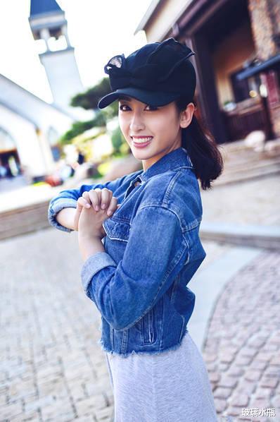 李子雄|16岁时恋上张铁林，28岁嫁大23岁的李子雄，王雅琦有“恋父情结”？