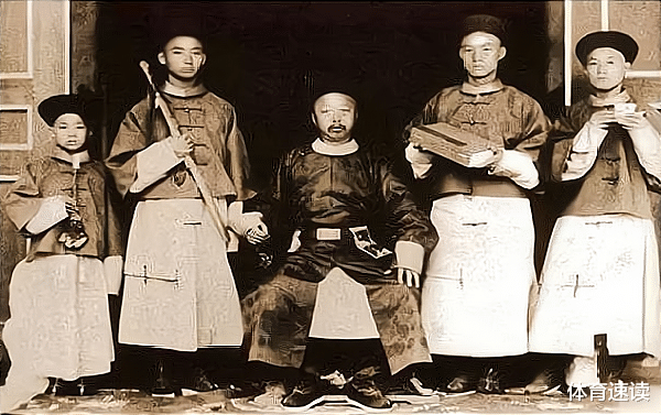|大妈口里的正黄旗很牛吗？清朝灭亡后，王爷去拉黄包车的也有