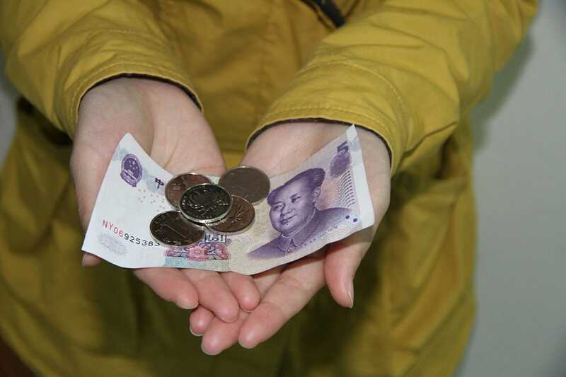 欣妈的育儿日记|孩子“伸手要钱”时，家长的回答至关重要，一起来看看吧！