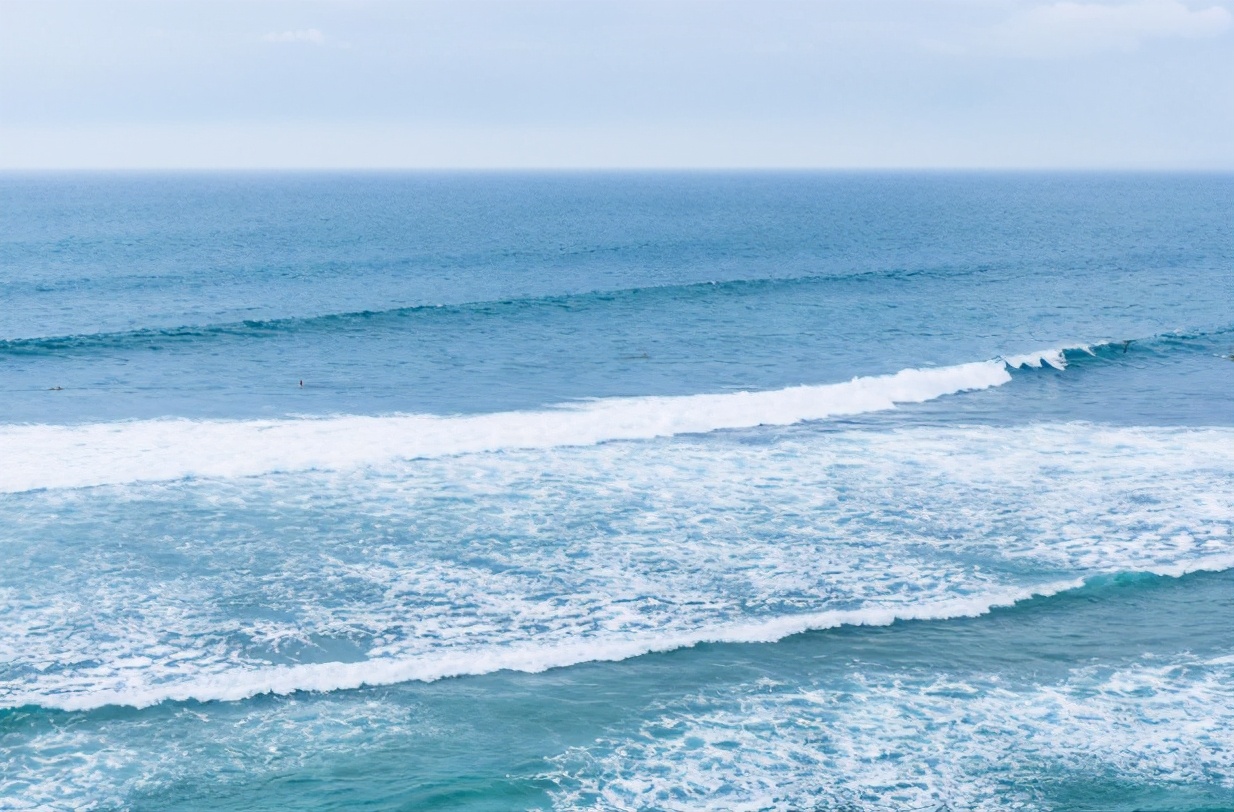 科学家 把地球上所有的水都浇到太阳上,太阳会熄灭吗?科学家给出答案